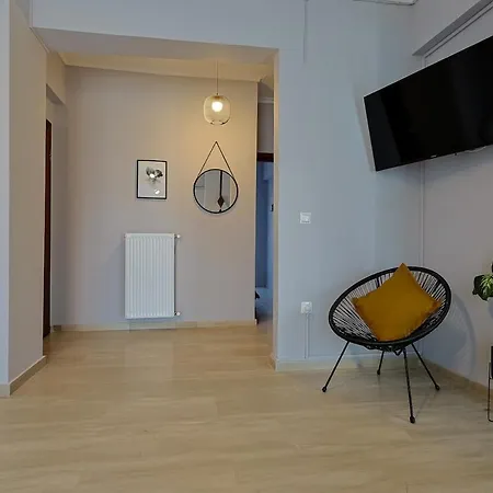 John's Luxury