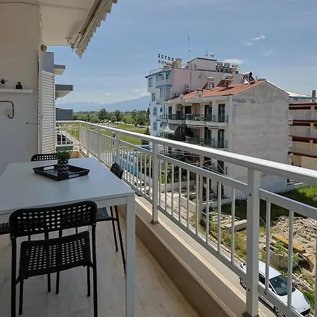 John's Luxury Apartament *