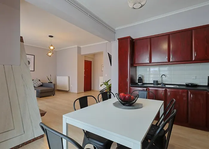 John's Luxury * Paralía